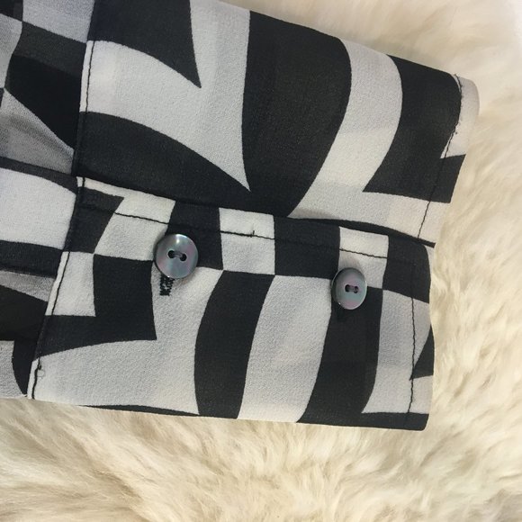Kenneth Cole Black & White Geometric Blouse - Picture 10 of 10